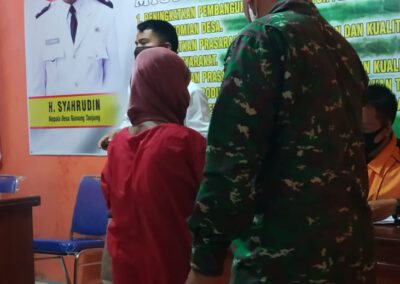 Pemdes Dan Dinsos Distribusika BST Kabupaten Kepada Warga Terdampak Oleh Covid 19