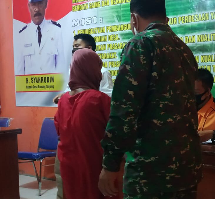 Pemdes Dan Dinsos Distribusika BST Kabupaten Kepada Warga Terdampak Oleh Covid 19