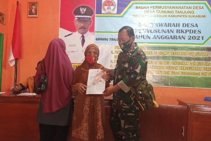 Pemdes Distribusikan Bantuan Sosial Tunai Tahap 4 Dan 5 Kepada Warga